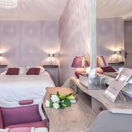 Logis Le Commerce- Darracq Hotel