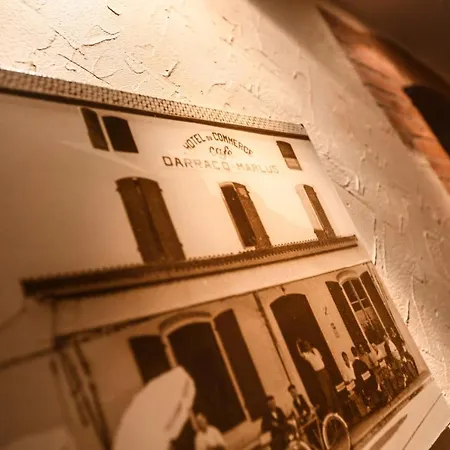 Hotel Logis Le Commerce- Darracq 2*