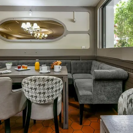 Hotel Logis Le Commerce- Darracq Amou
