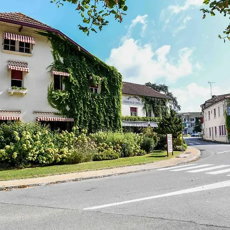 Hotel Logis Le Commerce- Darracq