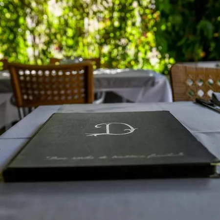 Logis Le Commerce- Darracq Hotel