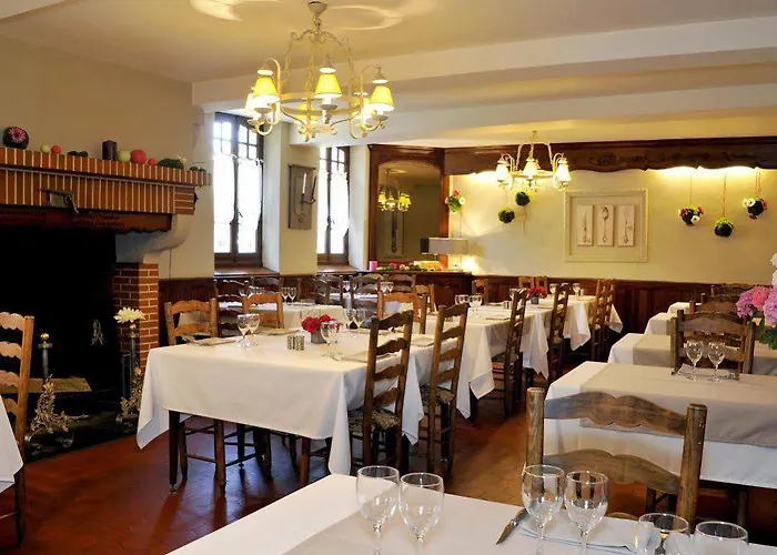 Hotel Logis Le Commerce- Darracq