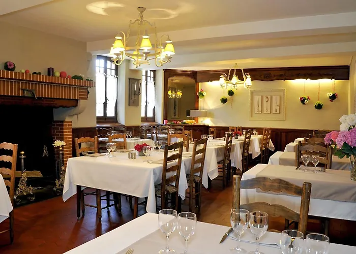 Logis Le Commerce- Darracq 2* Amou