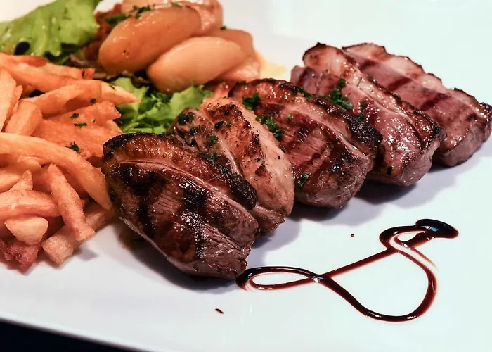 Logis Le Commerce- Darracq Hotel 2*