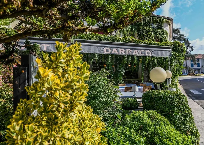 Hotel Logis Le Commerce- Darracq 2*