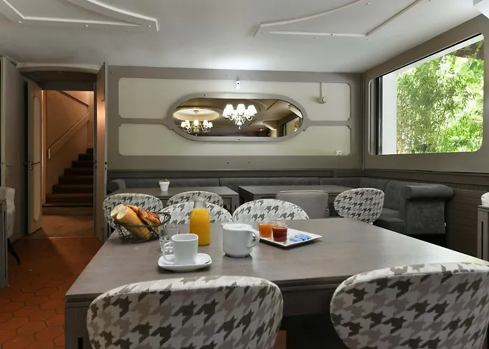 Logis Le Commerce- Darracq 2*