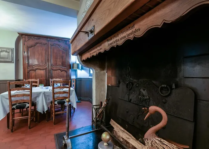 Logis Le Commerce- Darracq Hotel 2*